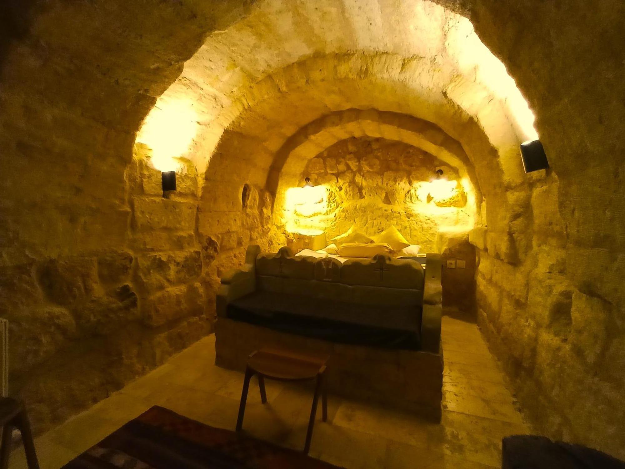 Stone Age Cappadocia 호텔 네브셰히르 외부 사진