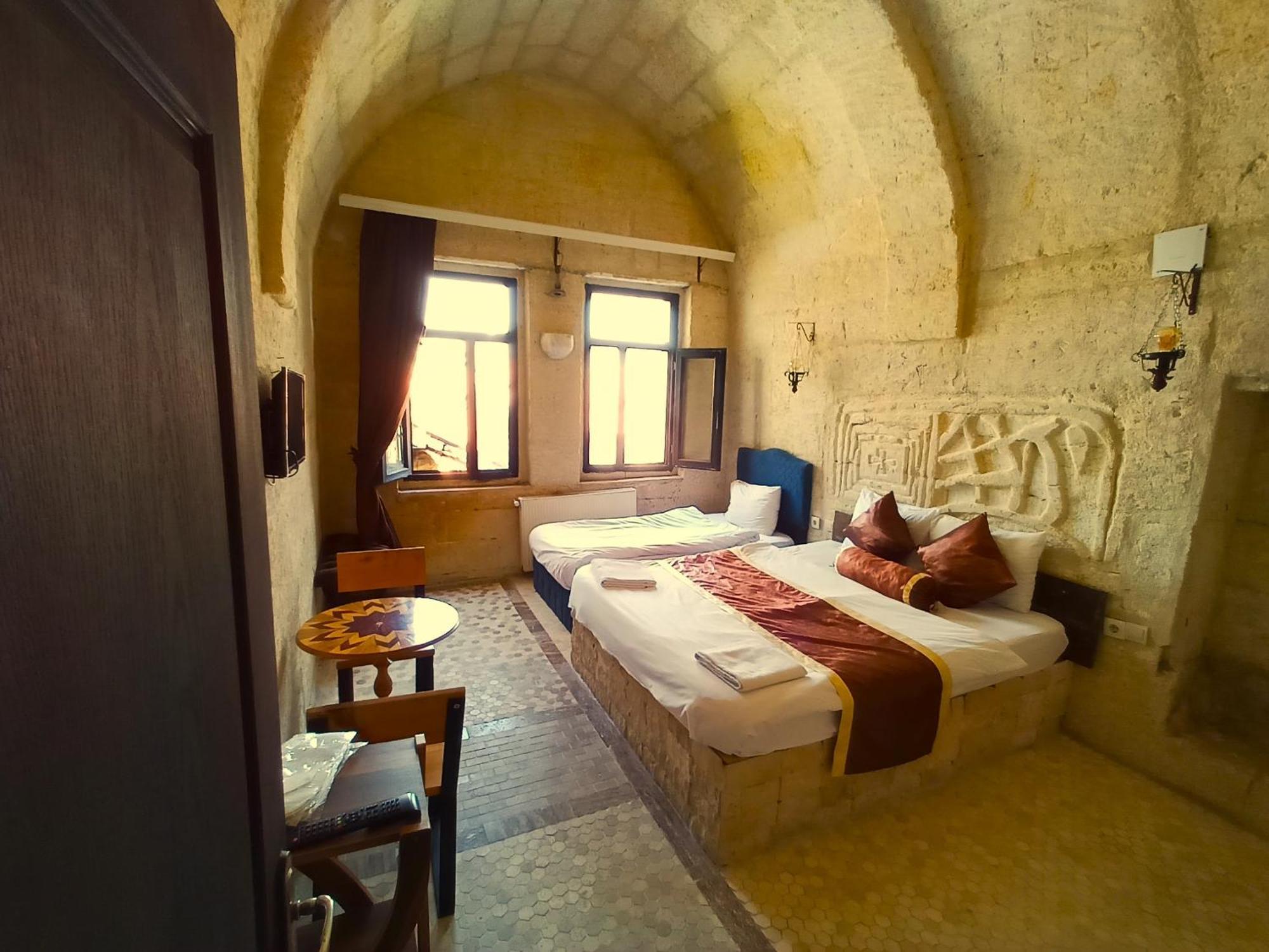 Stone Age Cappadocia 호텔 네브셰히르 외부 사진