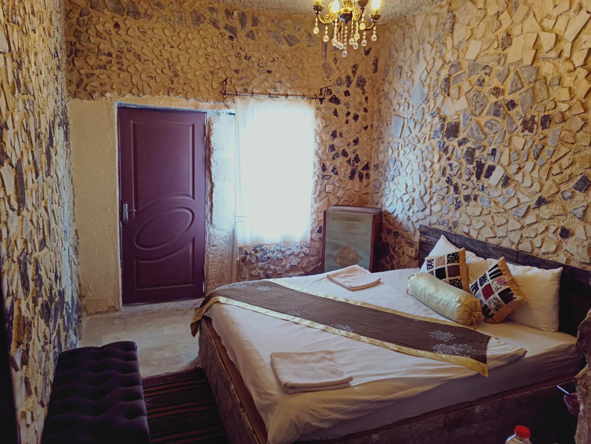 Stone Age Cappadocia 호텔 네브셰히르 외부 사진
