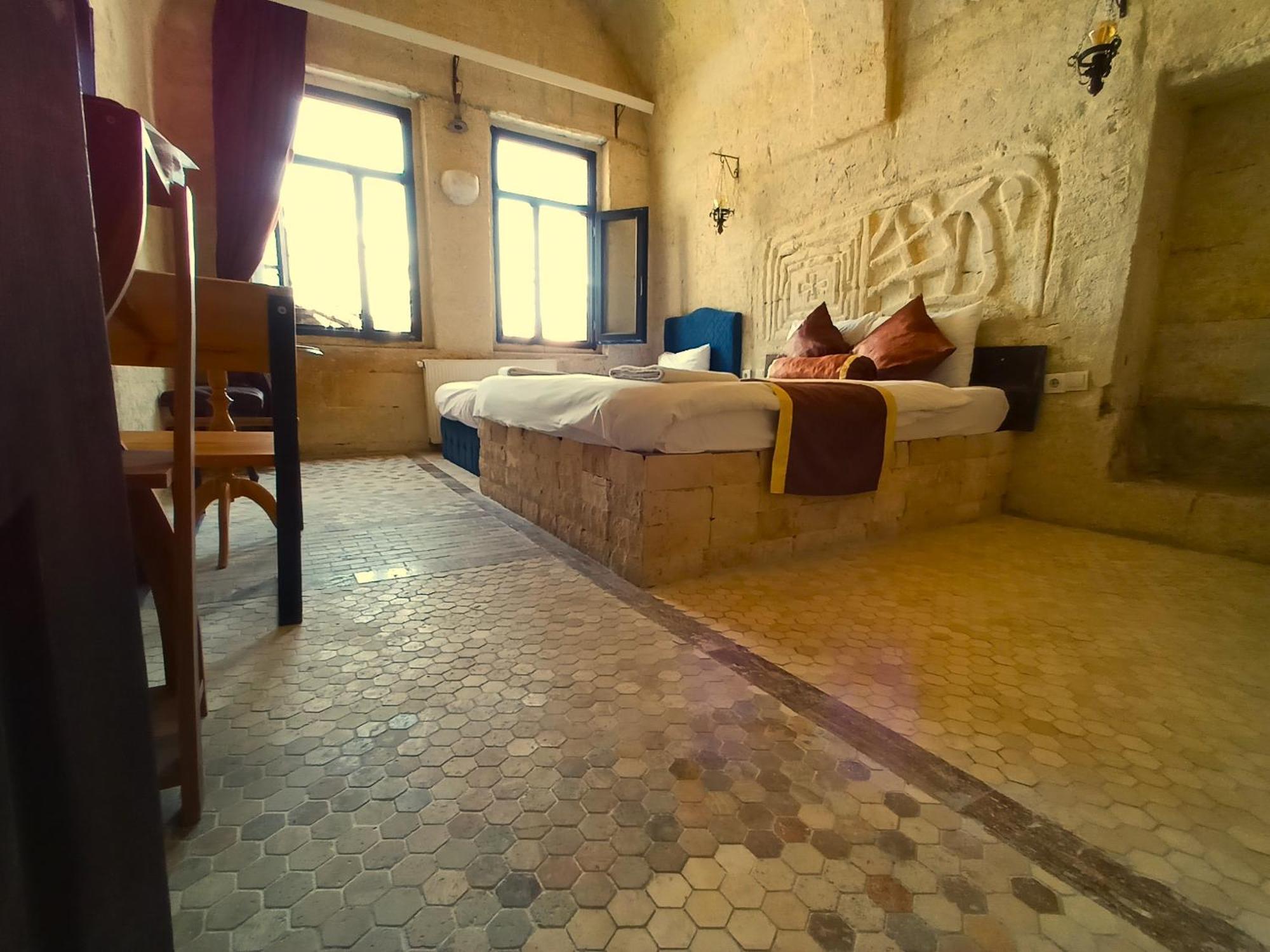 Stone Age Cappadocia 호텔 네브셰히르 외부 사진